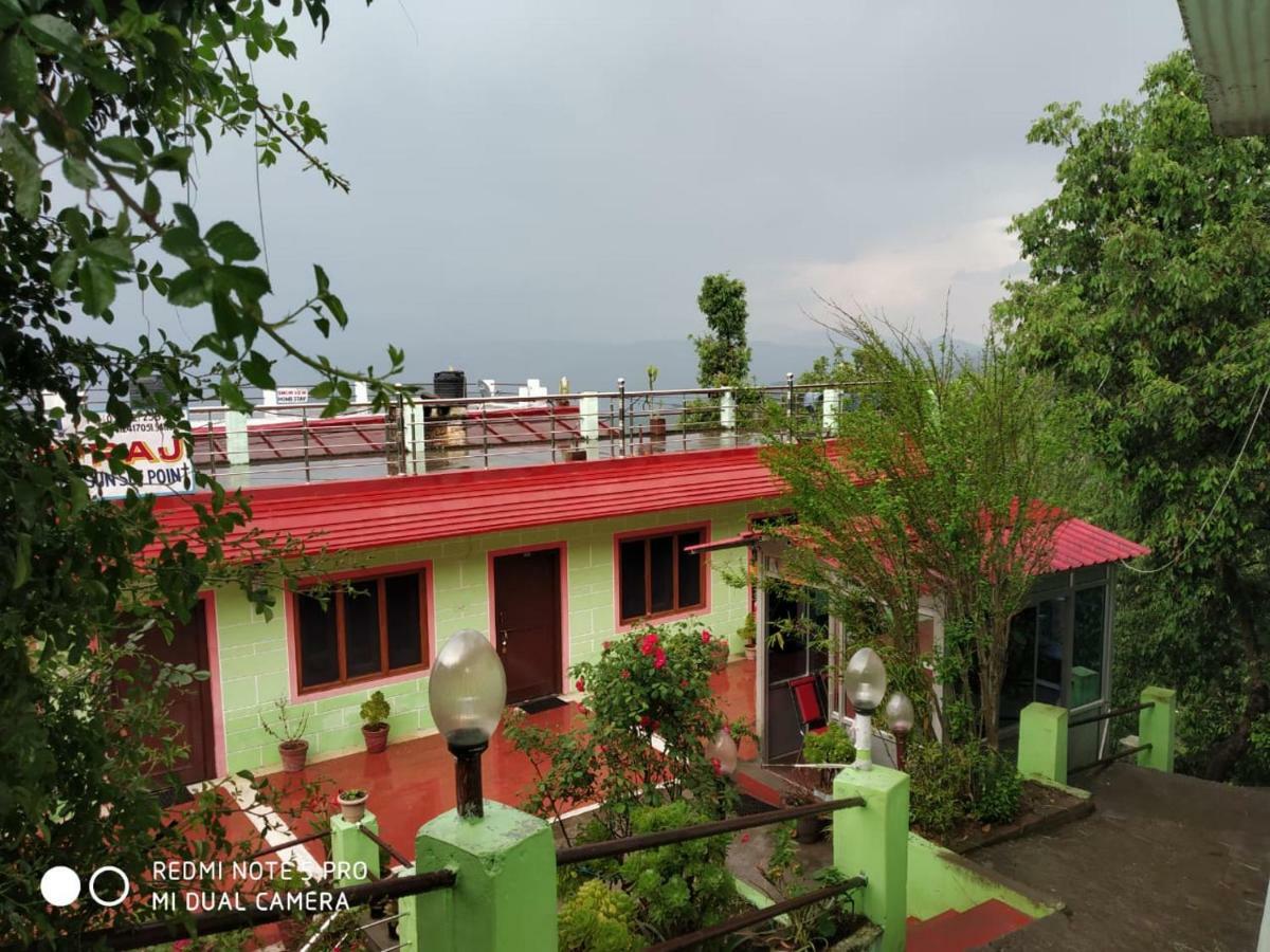 Hotel Deepraj, Kausani Extérieur photo